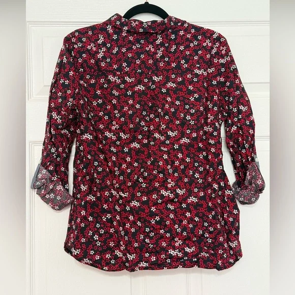 Tommy Hilfiger Red Floral Quarter Zip Top Roll Tab Sleeve Women’s size Medium - Picture 3 of 4